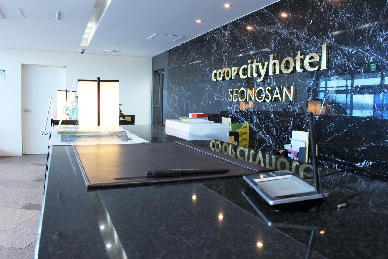 Co-Op City Hotel Seongsan Seogwipo Exterior photo