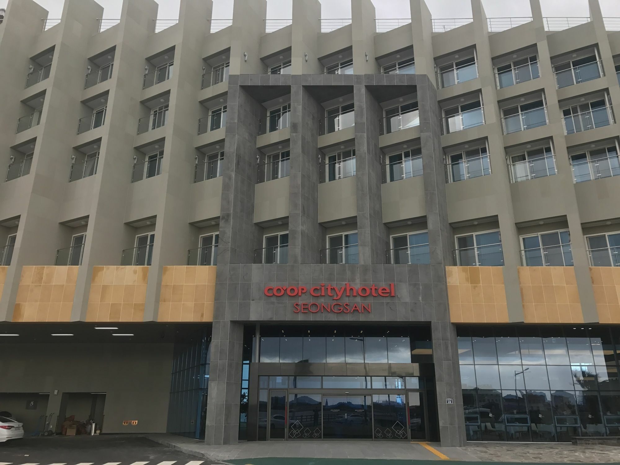 Co-Op City Hotel Seongsan Seogwipo Exterior photo